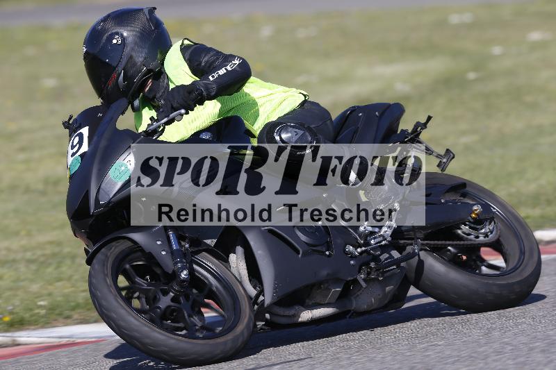 Archiv-2025/03 04.04.2025 TZ Motorsport ADR/Gruppe gruen/19